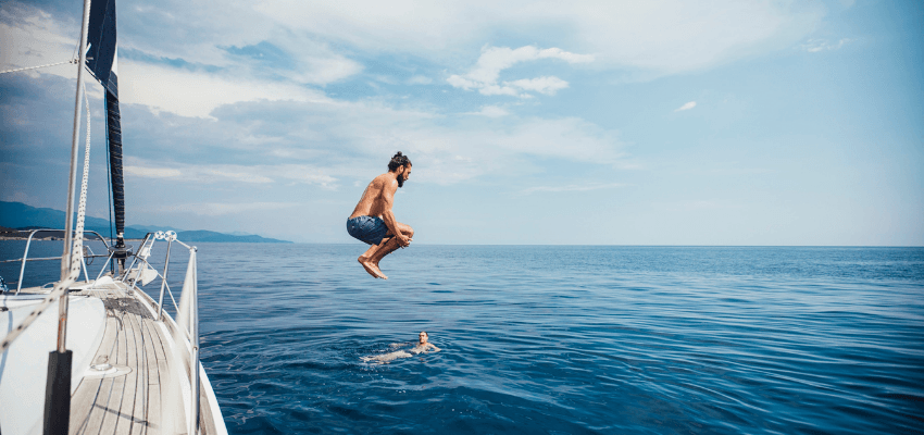 Man jumps from yacht into sea, O2 Purpl discounts for disabilities and long term health conditions, disabled travel discounts UK.